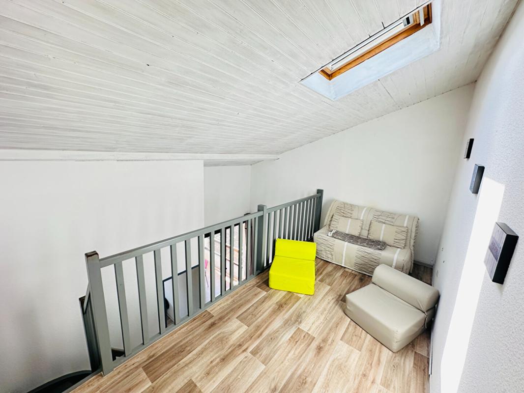 SAINT-GEORGES-DE-DIDONNE Appartement aperçu mer 4 pièce(s) 58.9 m2 8