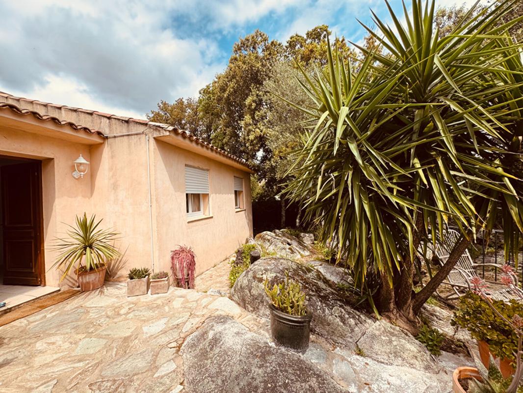 PORTO-VECCHIO EXCLUSIVITÉ Propriété avec deux villas indépendantes 13