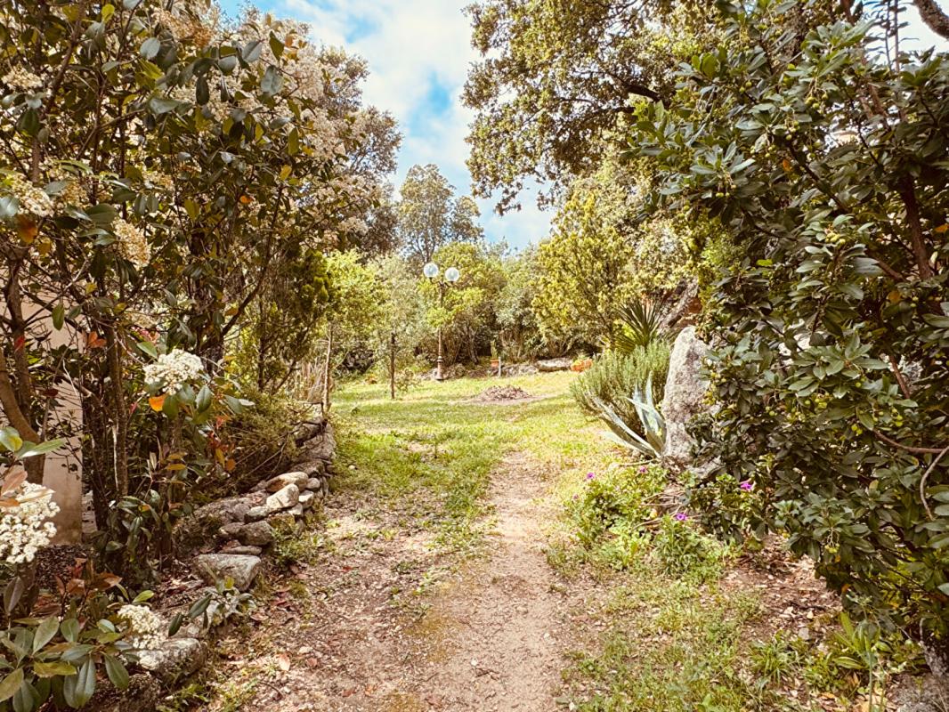 PORTO-VECCHIO EXCLUSIVITÉ Propriété avec deux villas indépendantes 14