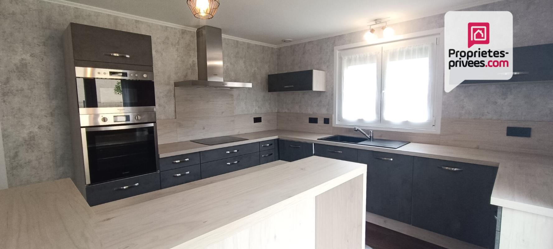 LUXEUIL-LES-BAINS Maison Luxeuil Les Bains 133 m2  5 chambres 7