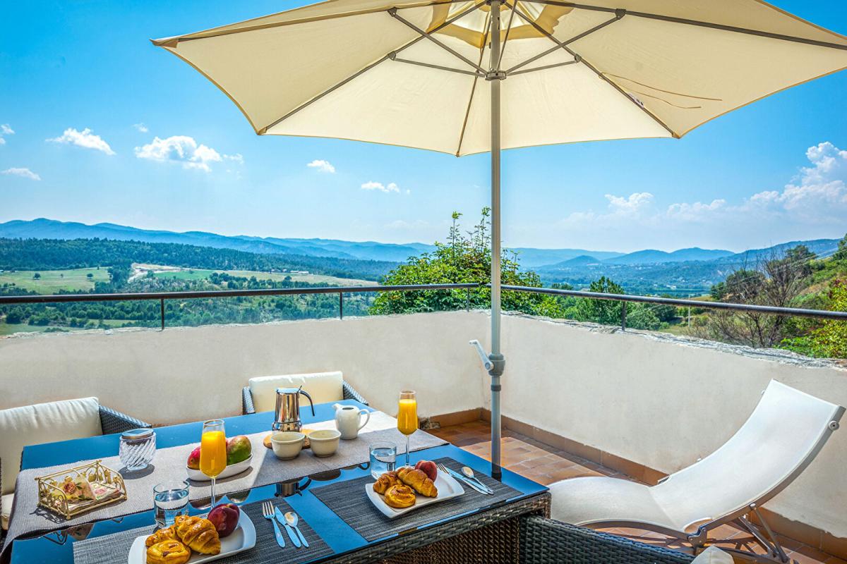 DIGNE-LES-BAINS Appartement avec Terrasse en position dominante 1