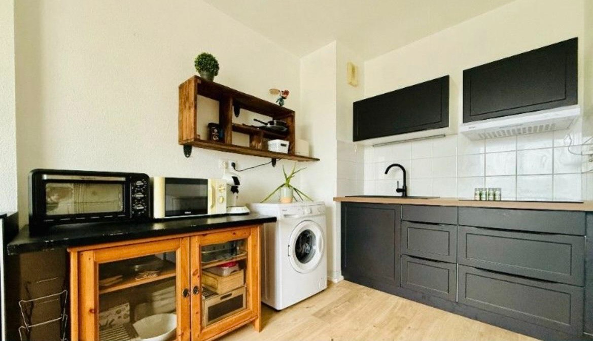 TRELAZE Appartement Trelaze 2 pièce(s) 33.46 m2 2