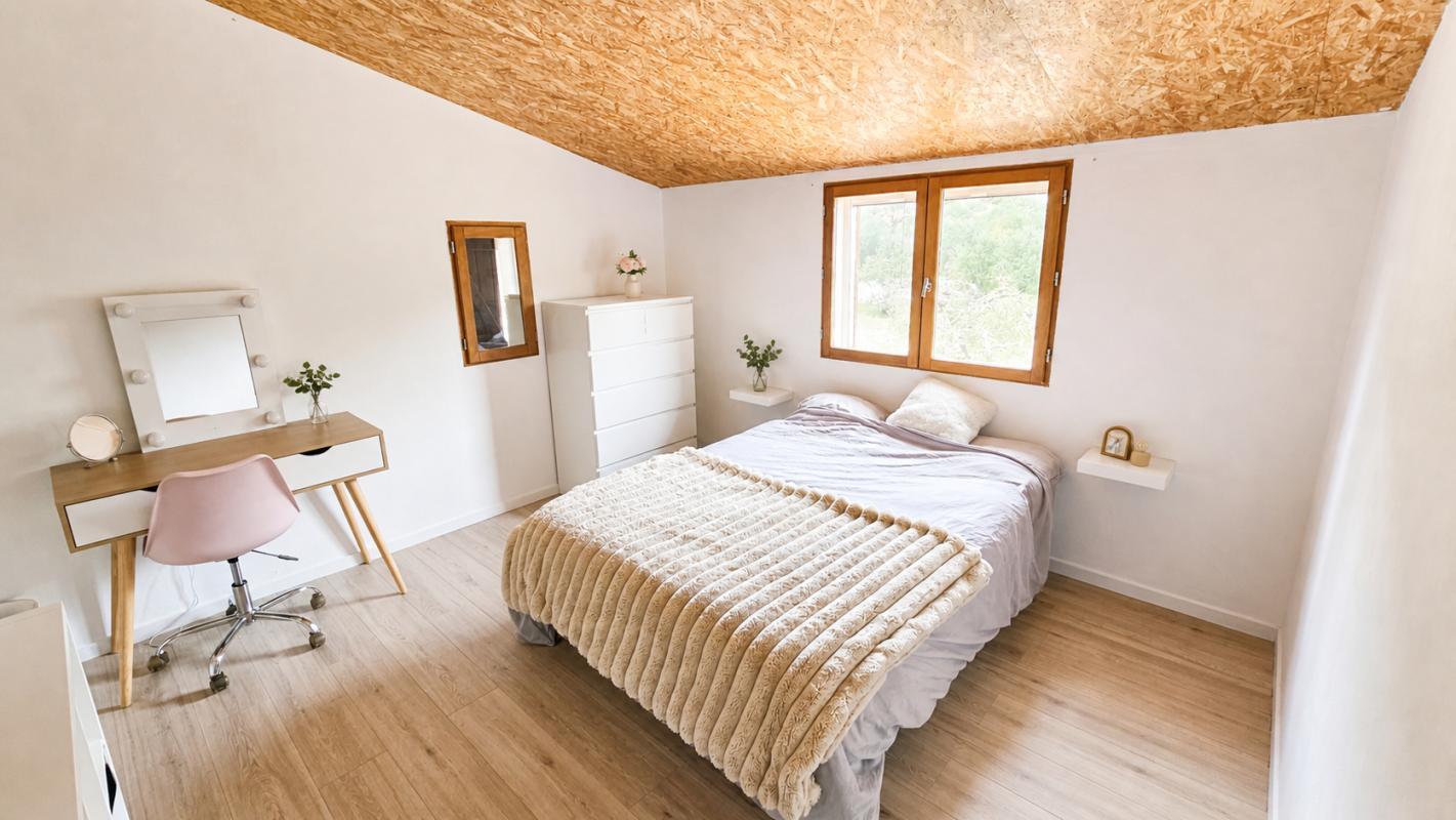 CLAVIERS Propriété de charme sur 5 000 m²  zone UB 7