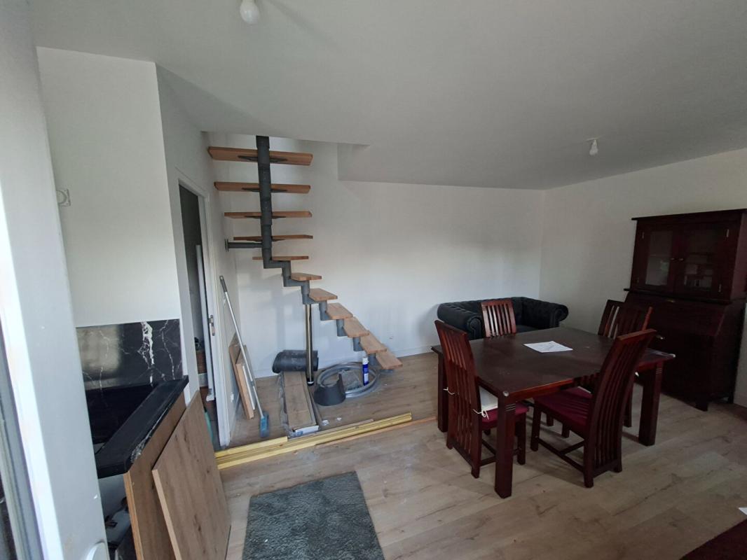 LE PETIT-QUEVILLY Maison Le Petit Quevilly 3 pièce(s) 49.2 m2 3