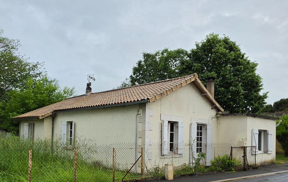 LE PIZOU Maison proche centre avec jardin 10