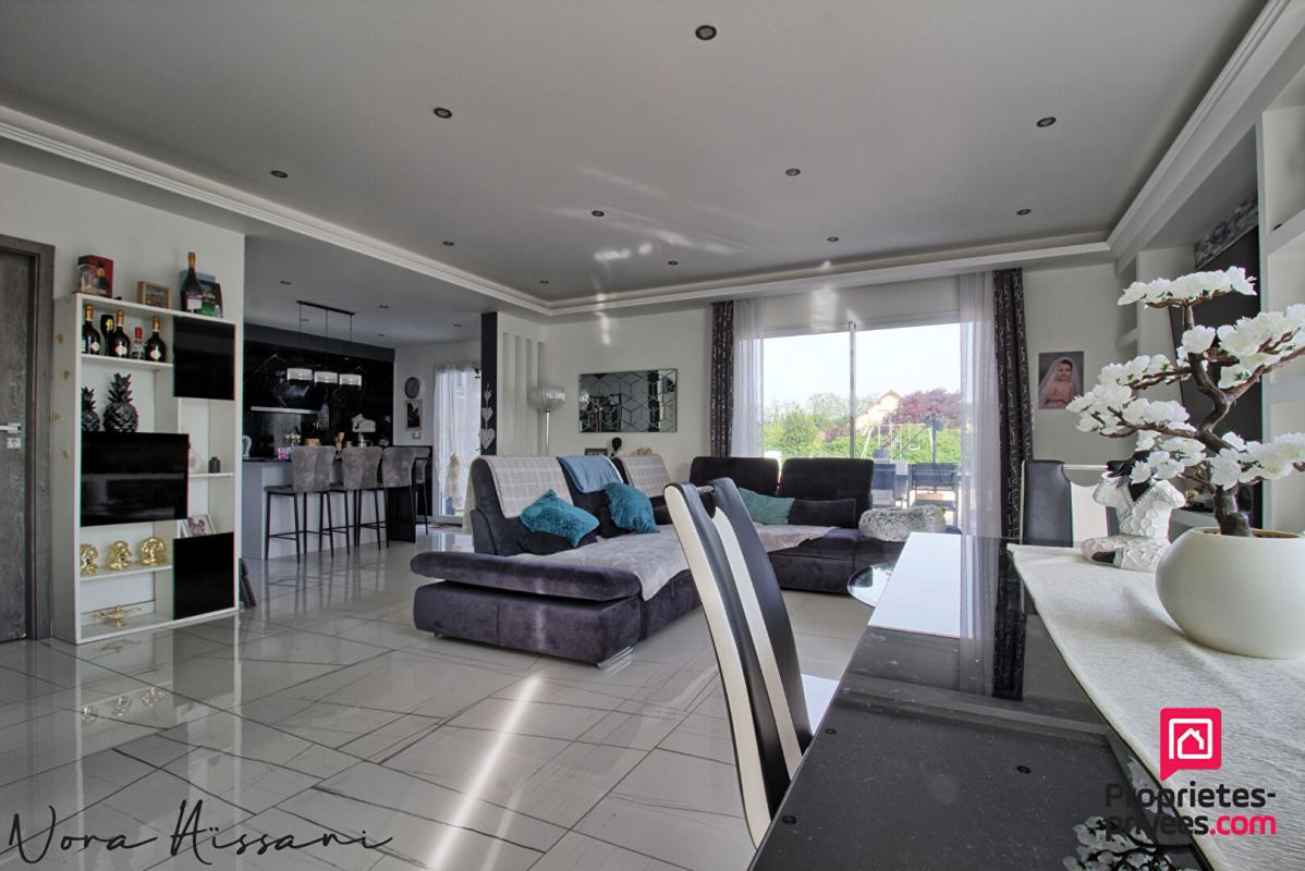 CHAUSSIN Maison Chaussin 6 pièce(s) 136 m2 8
