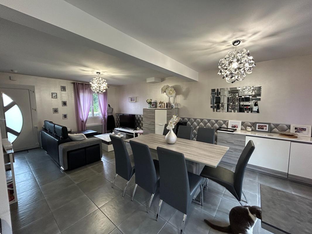 CHAUNY Pavillon récent 100m² 2