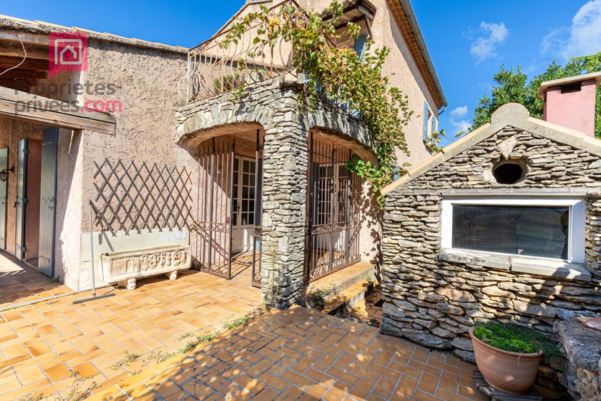 CARPENTRAS Maison Carpentras 6 pièce(s) 137 m2 sur un terrain de 770 m2 avec piscine 6
