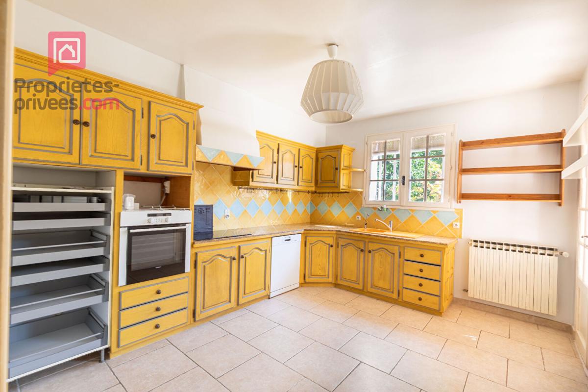 CARPENTRAS Maison Carpentras 6 pièce(s) 137 m2 sur un terrain de 770 m2 avec piscine 8