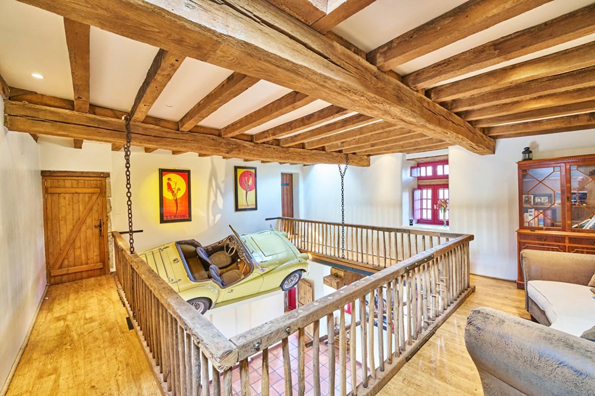 LA GAUBRETIERE Maison de maître La Gaubretiere 8 pièces 208 m2 9