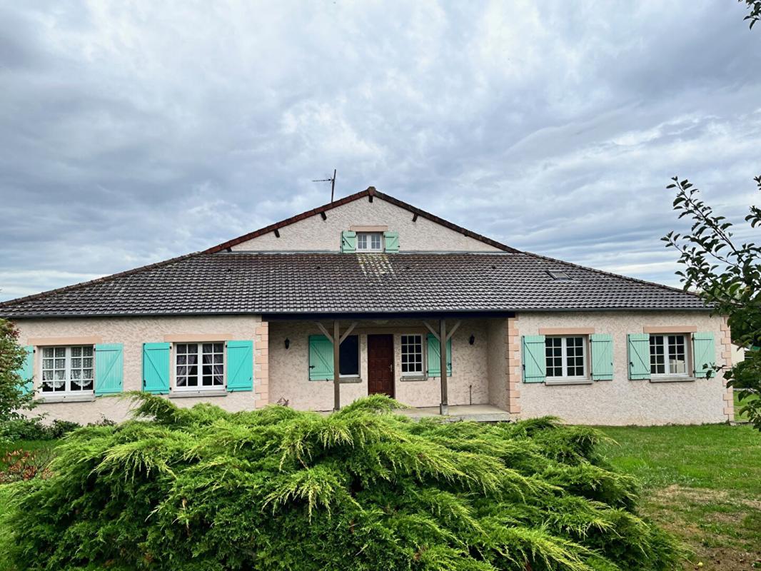 CHEZY Maison 154 m2 + Atelier 70 m2 + Terrain 5000 m2 1