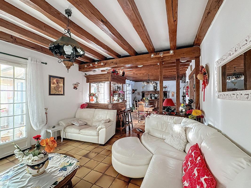 MARCOUSSIS Coup de coeur assuré : volumes, cachet et appartement indépendant à Marcoussis 4