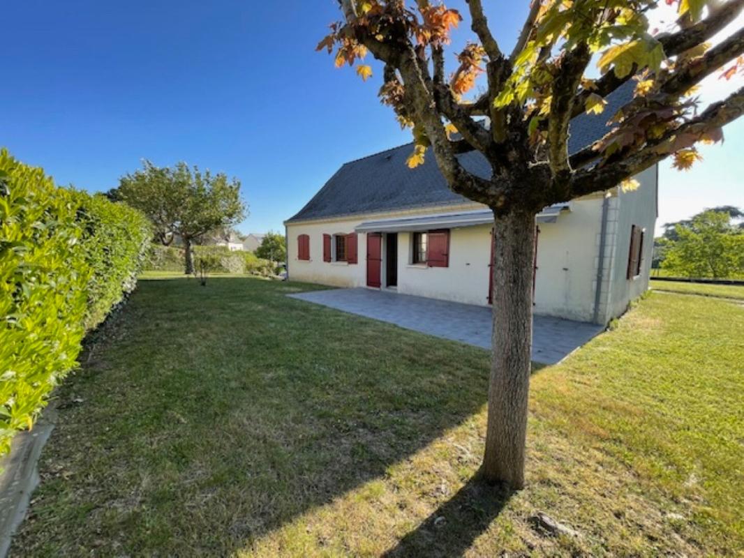SAINT HILAIRE SAINT FLORENT Maison Saint Hilaire Saint Florent 6 pièce(s) 110 m2 4