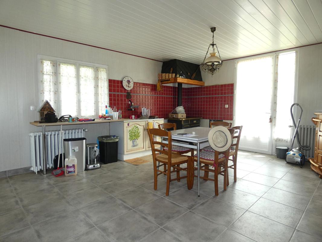 PAYZAC Maison115 m2 / 3 chambres / sous-sol / grand garage / terrain 1548m² 4