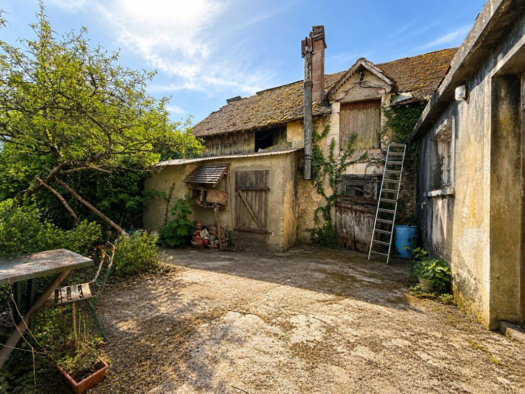 CONTILLY ANCIENNE AUBERGE À RÉNOVER - CONTILLY - ENVIRON 185 m² - FORT POTENTIEL HABITATION OU PROJET PROFESSIONNEL 4