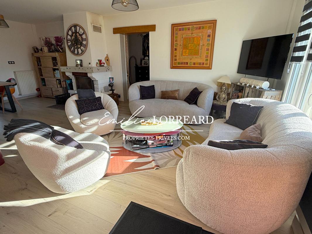 SARGE-LES-LE-MANS Maison Sarge Les Le Mans 6 pièce(s) 119.40 m2 2