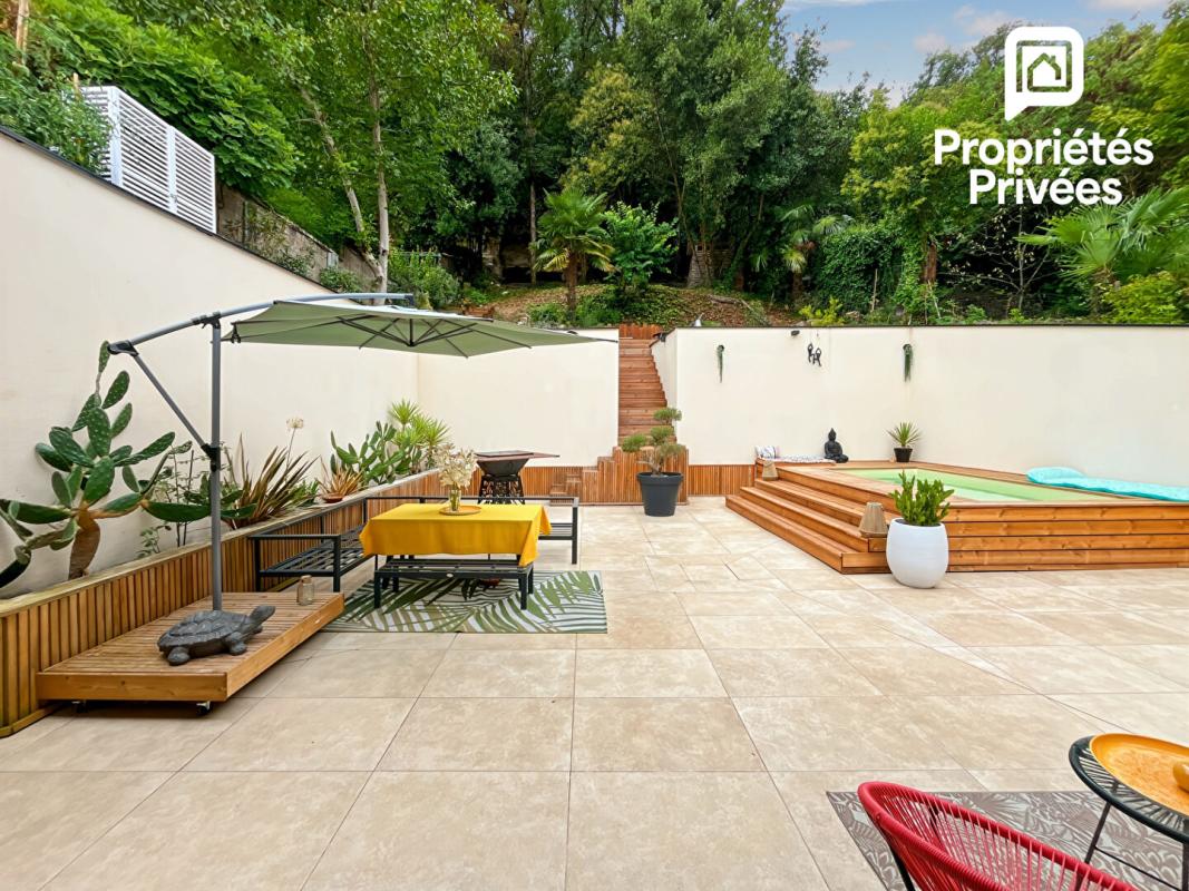 CAMBES Propriété de caractère en pierre  - 215 m² - Piscine - Grotte / carrière - Cambes - 20 min Bordeaux 14