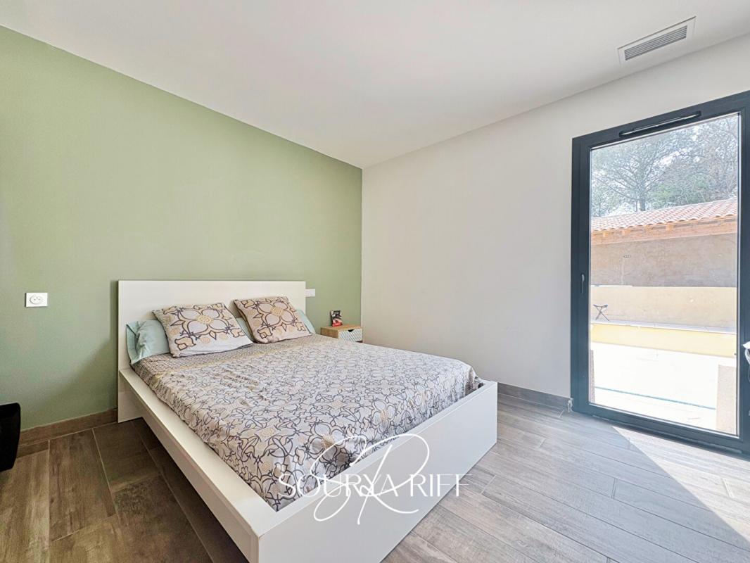 CONQUES-SUR-ORBIEL EN EXCLUSIVITE Villa d 'Architecte avec piscine à 10 min de Carcassonne 15
