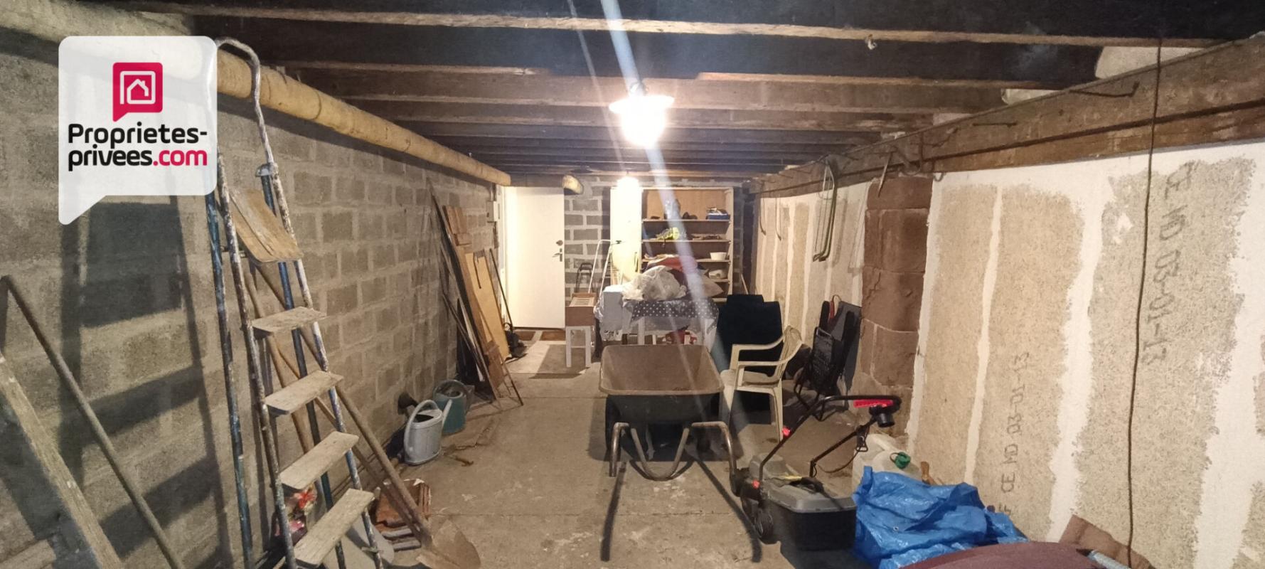 LUXEUIL-LES-BAINS Maison de caractère Luxeuil centre 120 m2 15
