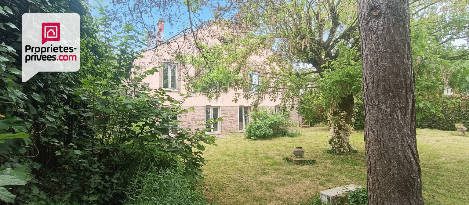 LUXEUIL-LES-BAINS Maison de caractère Luxeuil centre 120 m2 3