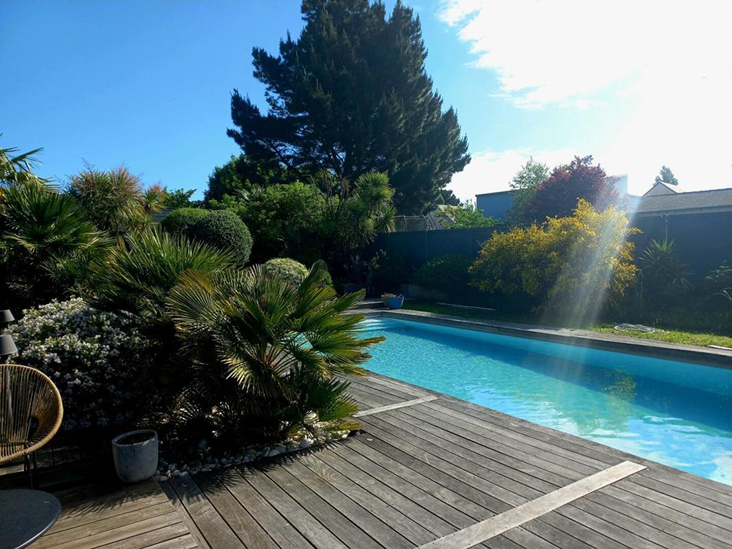 LA BAULE-ESCOUBLAC La Baule maison et son annexe sur terrain de 1500 m2 avec piscine 5