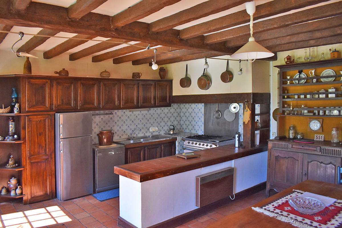 COLY-SAINT-AMAND Maison COLY SAINT AMAND 150 m² 7