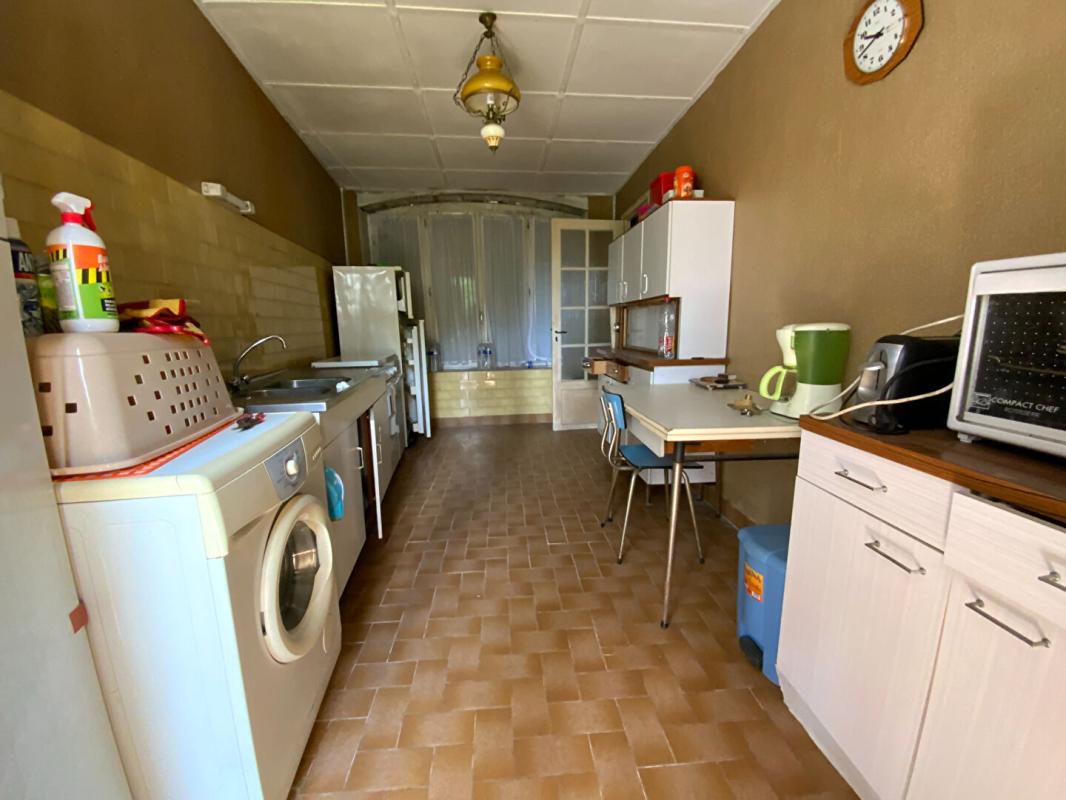LINGREVILLE Maison en pierre à rénover 98m² + dépendance 4