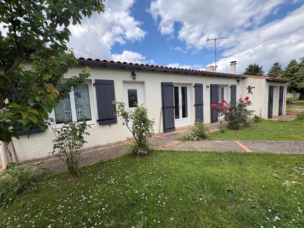 THENAC EXCLUSIVITE Maison  de plain pied de 6 pièces 122 m2 1