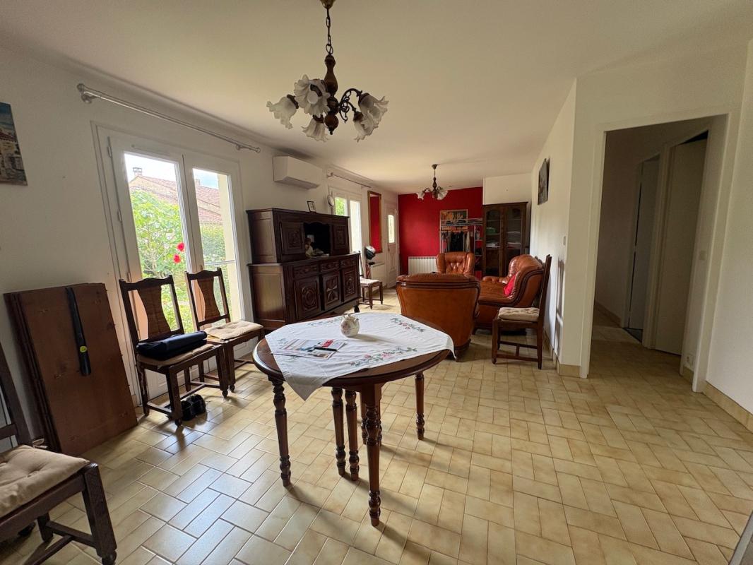 THENAC EXCLUSIVITE Maison  de plain pied de 6 pièces 122 m2 3