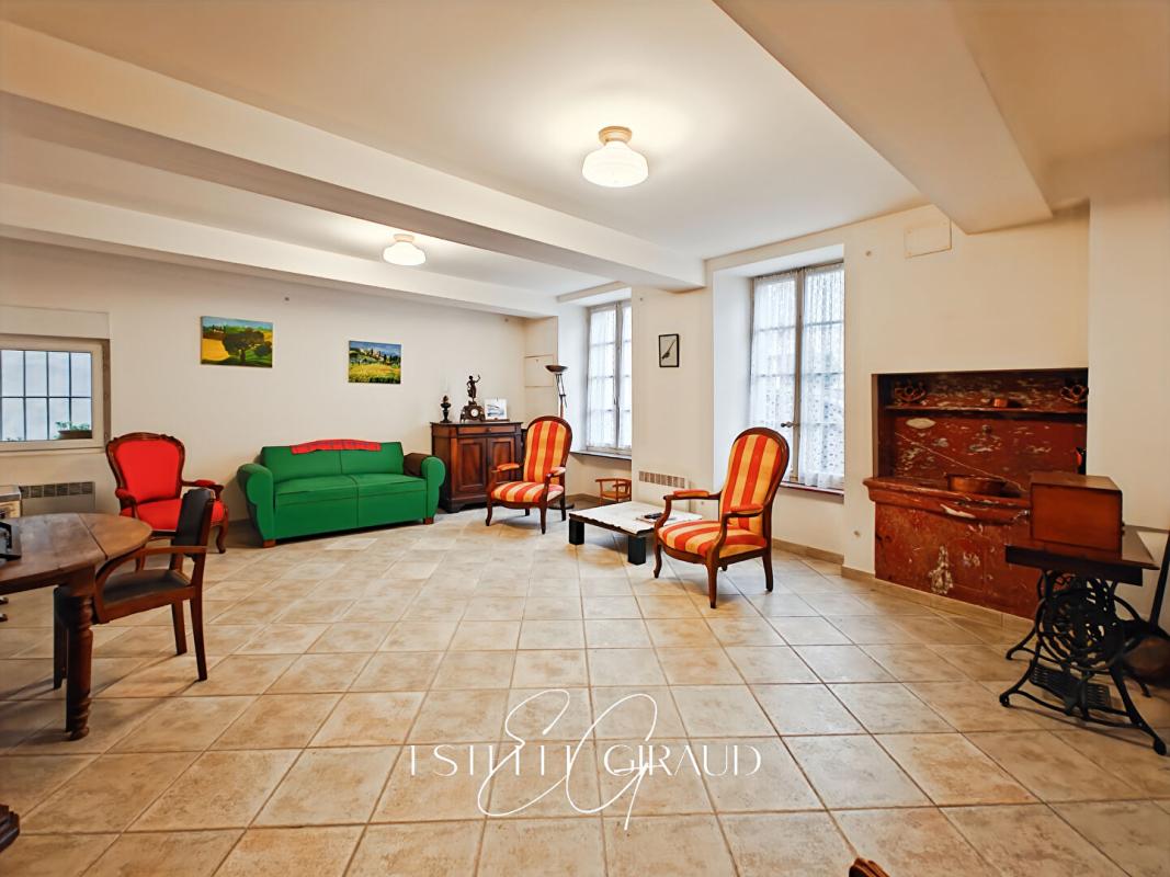 RIEUX-MINERVOIS Maison en pierre avec tomettes, terrasse et atelier ? Rieux-Minervois 6