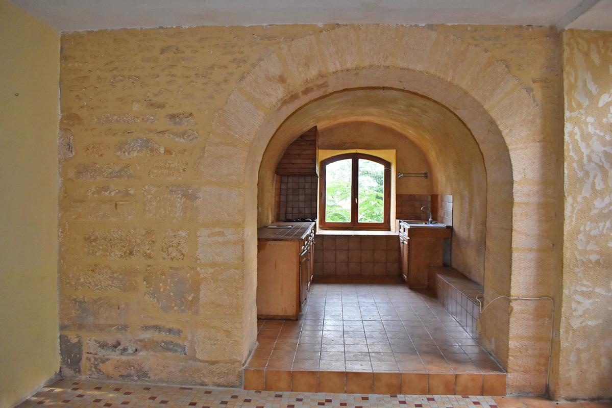 SAINT-GENIES Corps de ferme Saint Genies 289 m2 15