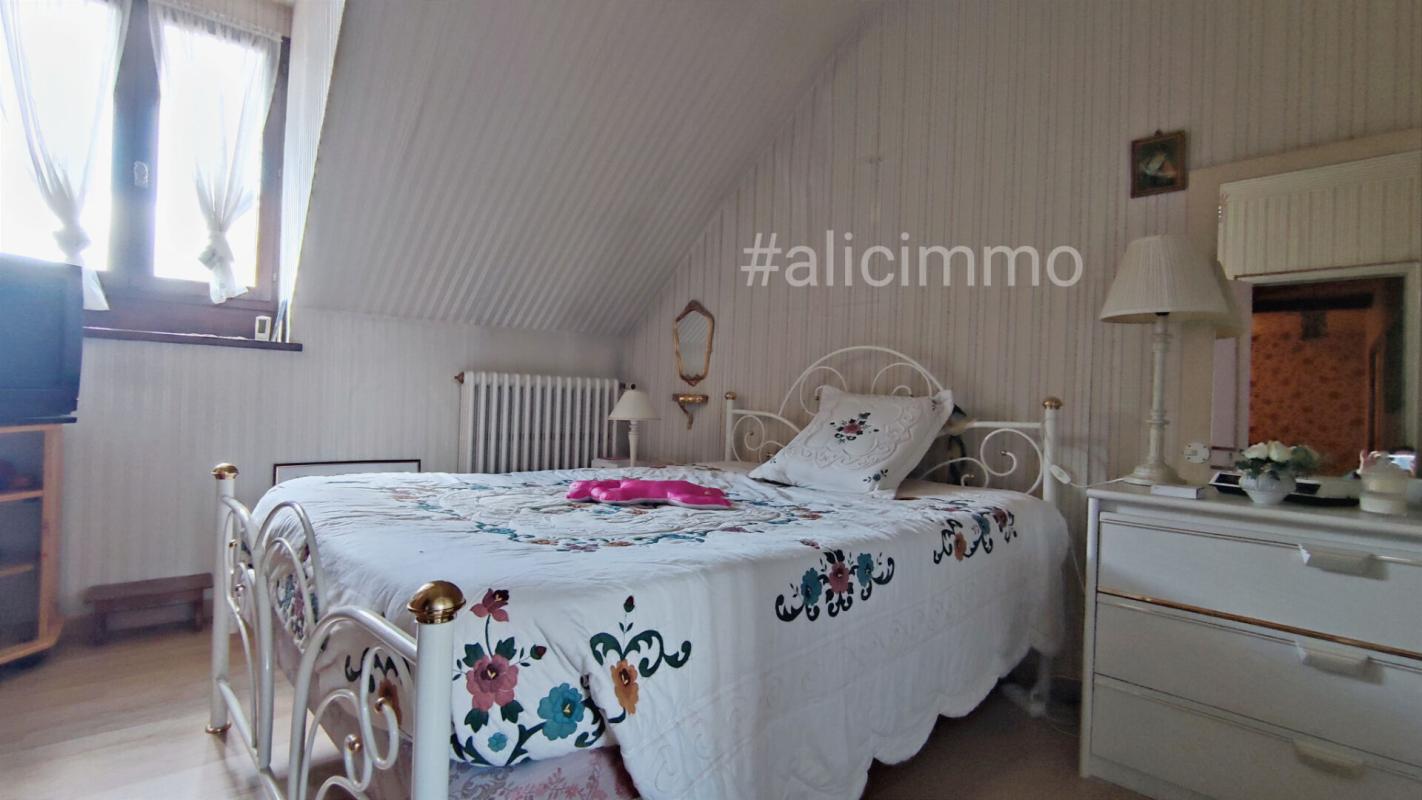 SEZANNE Maison Sézanne 7 pièces 189 m2 14