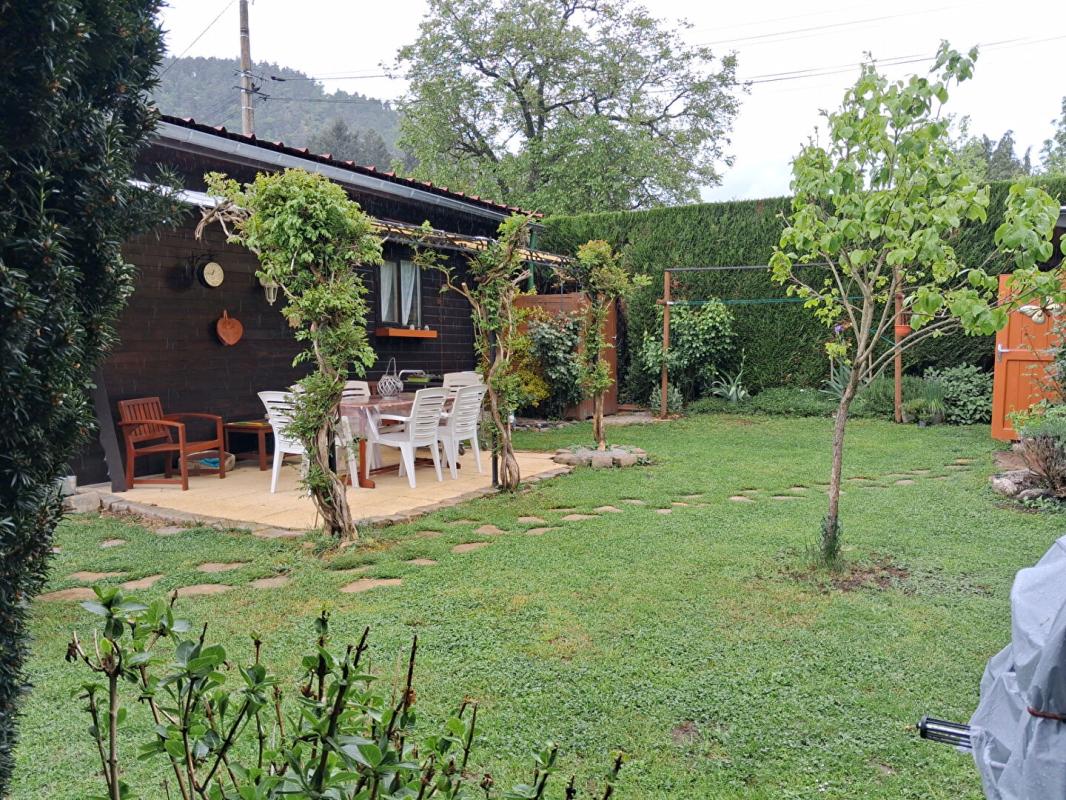 BEAUZAC Beauzac(43), chalet de 67 m2 habitables, 2 chambres sur 451 m2 de terrain 15