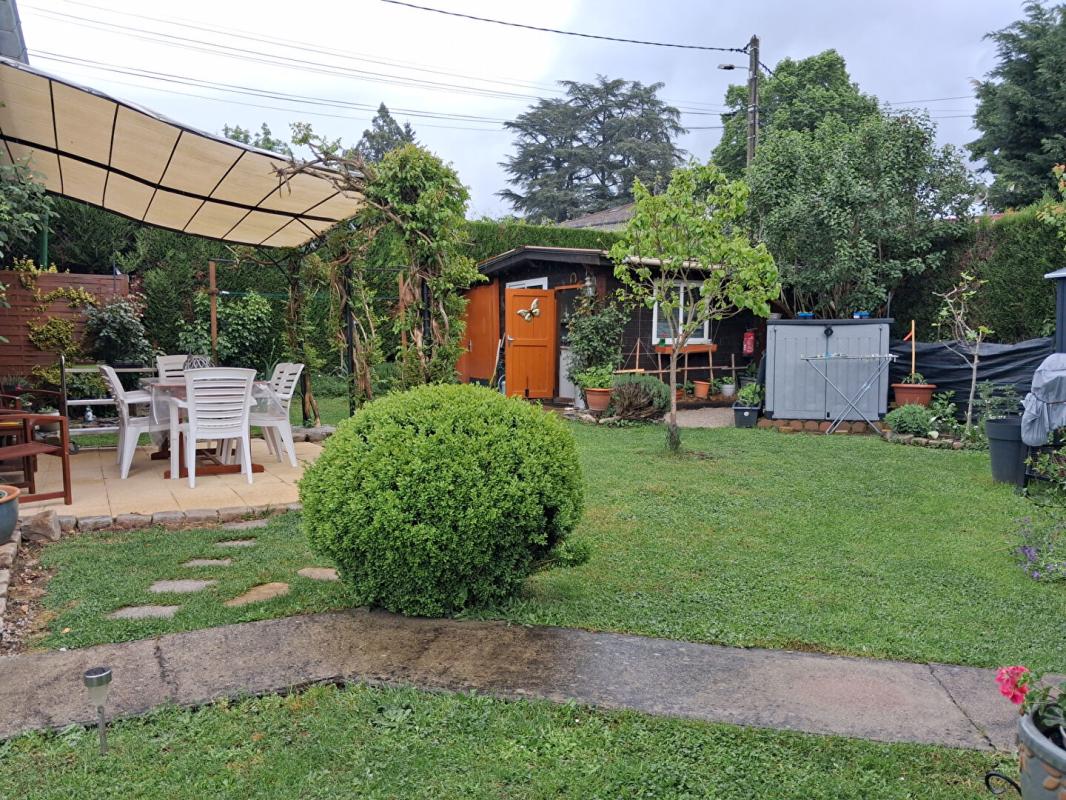BEAUZAC Beauzac(43), chalet de 67 m2 habitables, 2 chambres sur 451 m2 de terrain 17