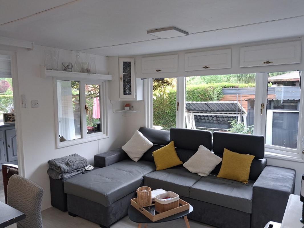 BEAUZAC Beauzac(43), chalet de 67 m2 habitables, 2 chambres sur 451 m2 de terrain 5