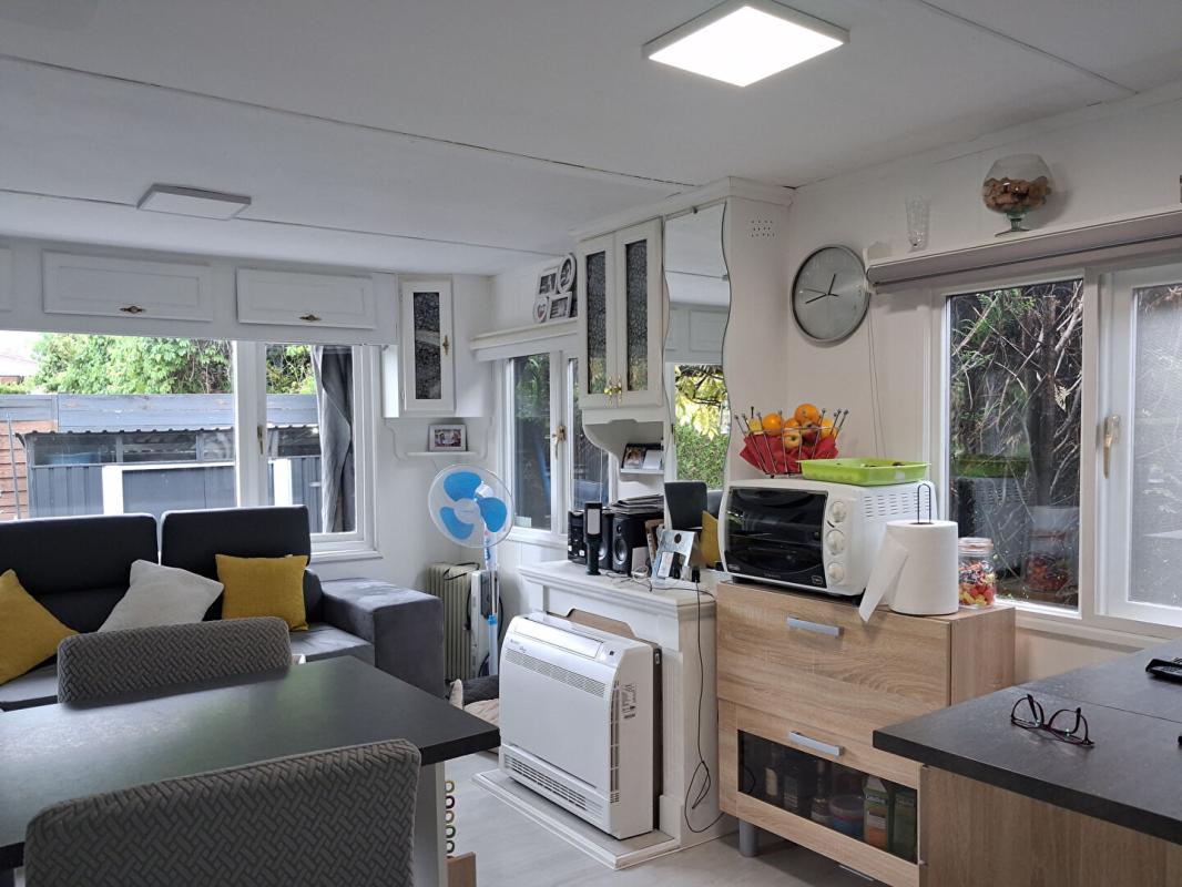 BEAUZAC Beauzac(43), chalet de 67 m2 habitables, 2 chambres sur 451 m2 de terrain 6
