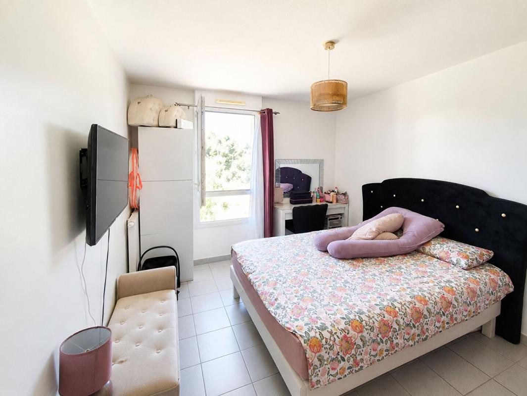 MARSEILLE-12E-ARRONDISSEMENT Marseille 12ème T3 avec balcon + parking Résidence calme et sécurisée 5