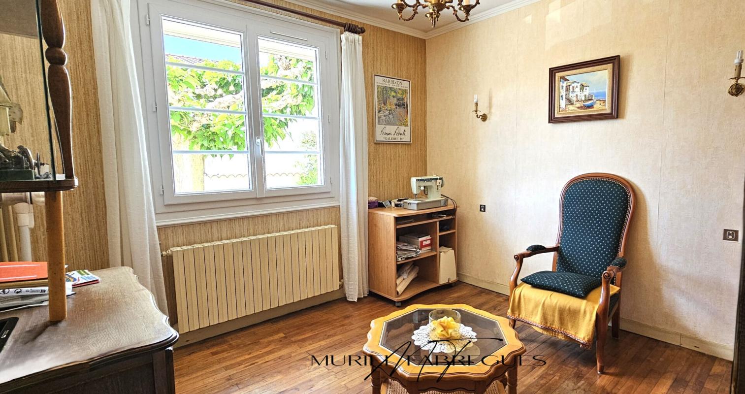 CASTELNAUDARY Maison T6 à Castelnaudary de 120m2, 4 CH, jardin, garage, proche commerce 10
