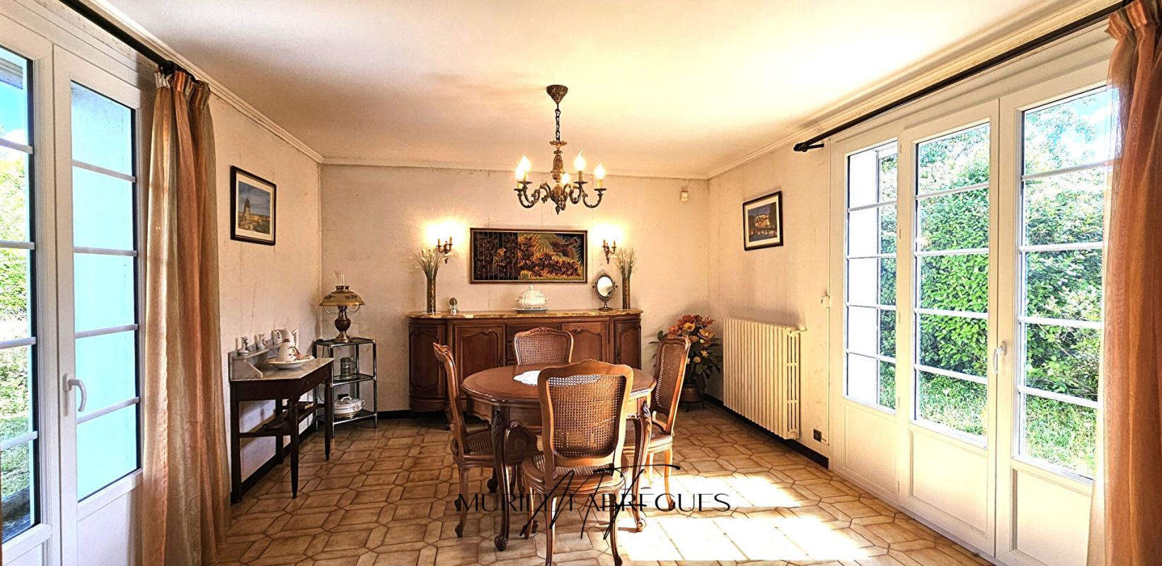 CASTELNAUDARY Maison T6 à Castelnaudary de 120m2, 4 CH, jardin, garage, proche commerce 6