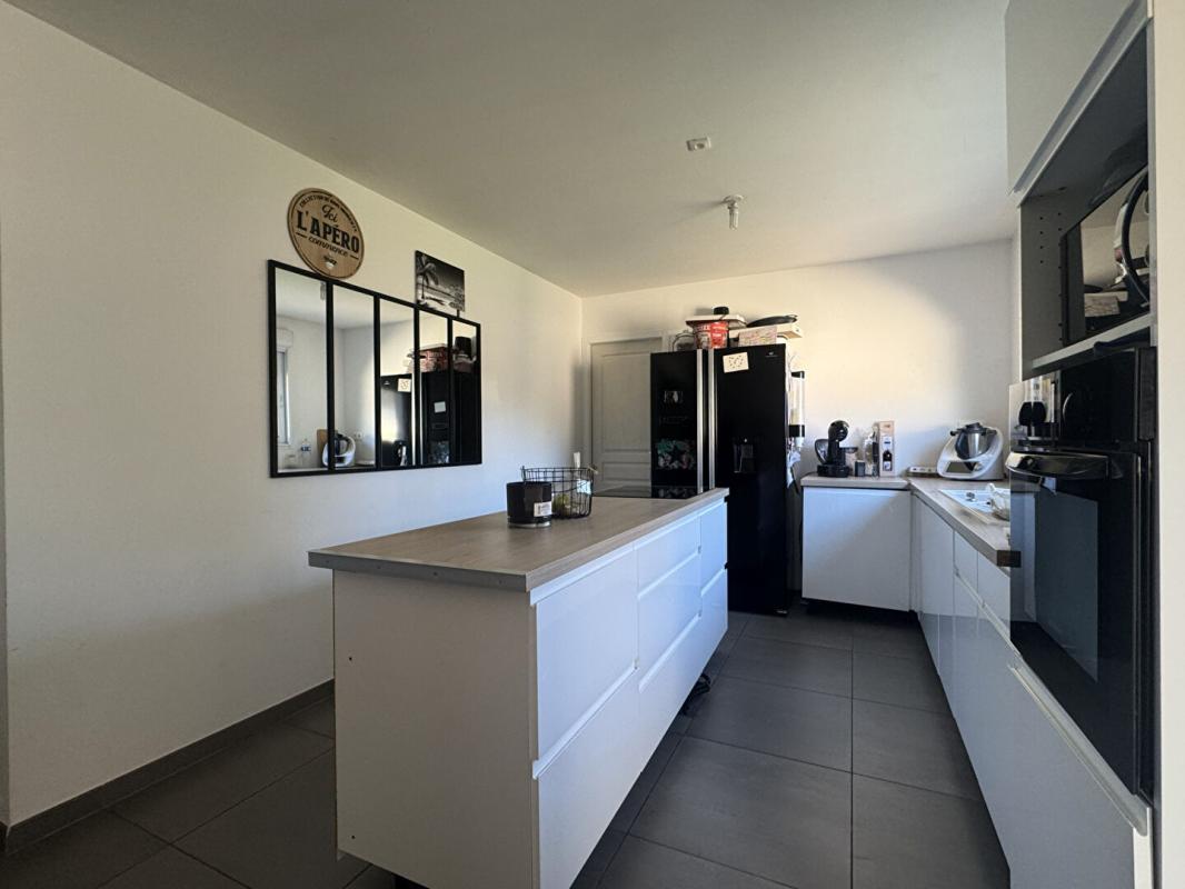 CHAMBRAY-LES-TOURS EXCLUSIVITE A VENDRE Chambray Les Tours Maison de 2018 5 pièces100 m2 3