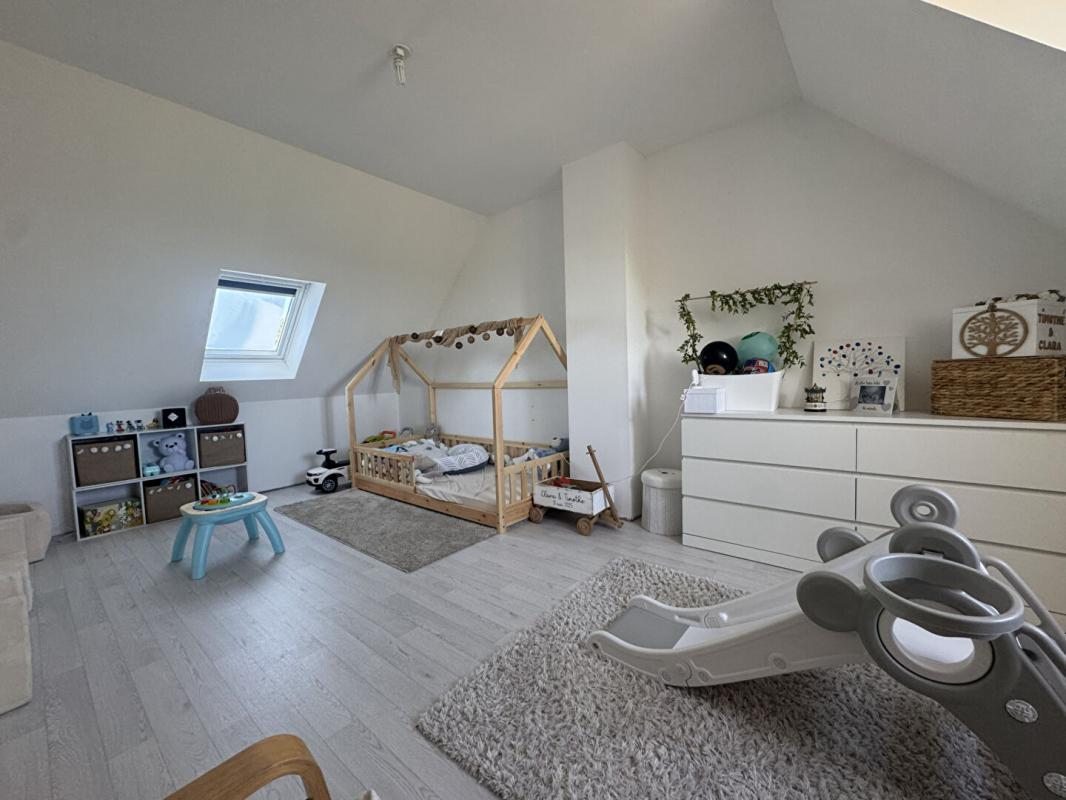CHAMBRAY-LES-TOURS EXCLUSIVITE A VENDRE Chambray Les Tours Maison de 2018 5 pièces100 m2 5