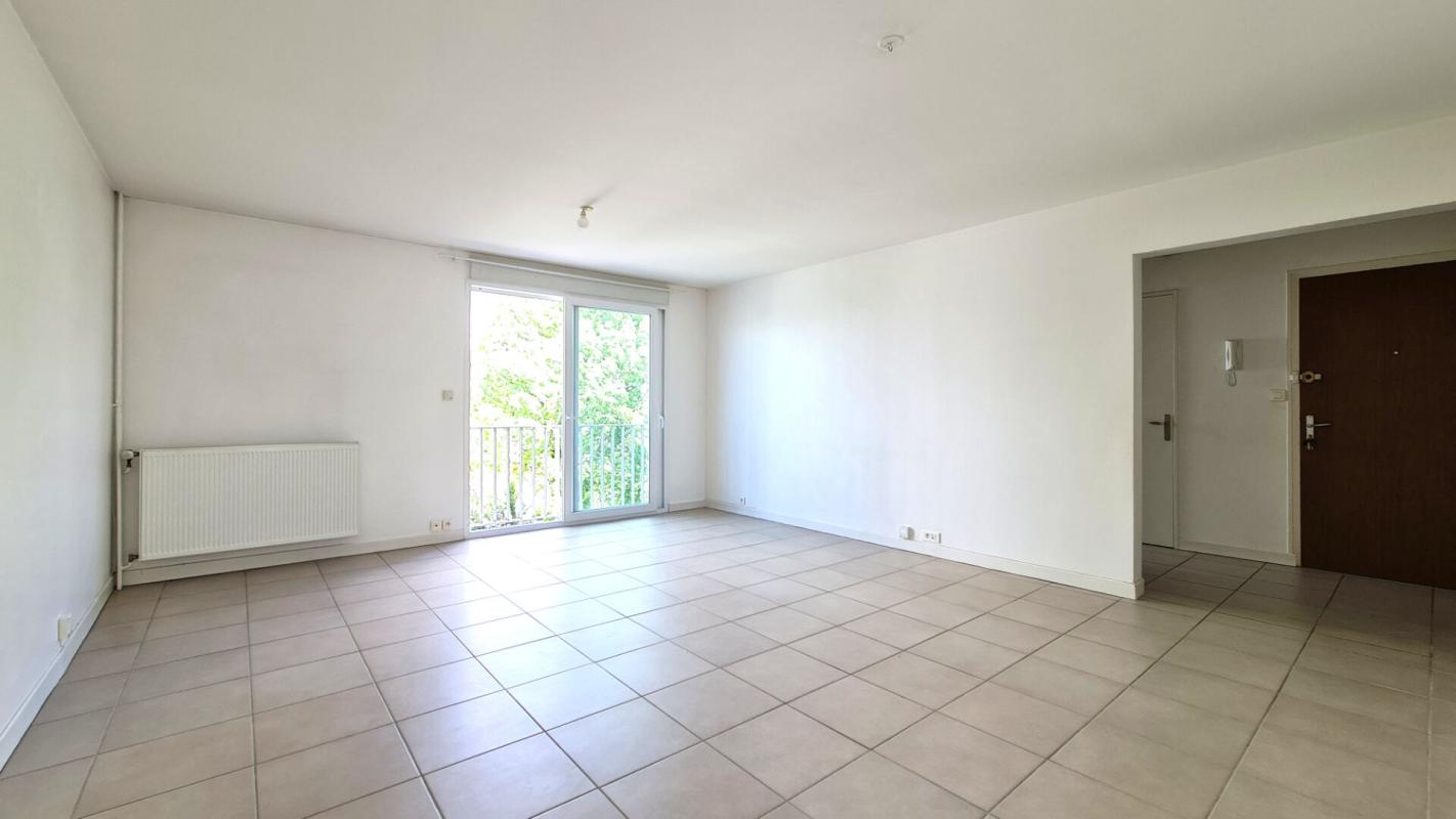 LA ROCHELLE A VENDRE à La Rochelle centre Appartement 85 m²  avec balcon + Parking + Cave 2
