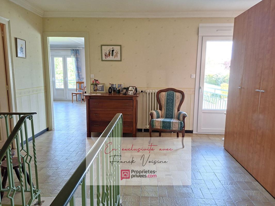 LE BOUPERE A VENDRE en exclusivité au Boupère, Maison de 190 m2 avec 4 chambres et 1 appartement sur un terrain de 880 m2 env 11