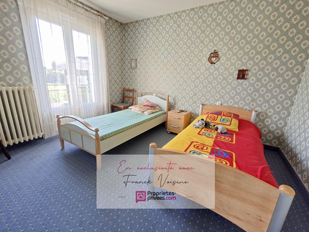 LE BOUPERE A VENDRE en exclusivité au Boupère, Maison de 190 m2 avec 4 chambres et 1 appartement sur un terrain de 880 m2 env 8