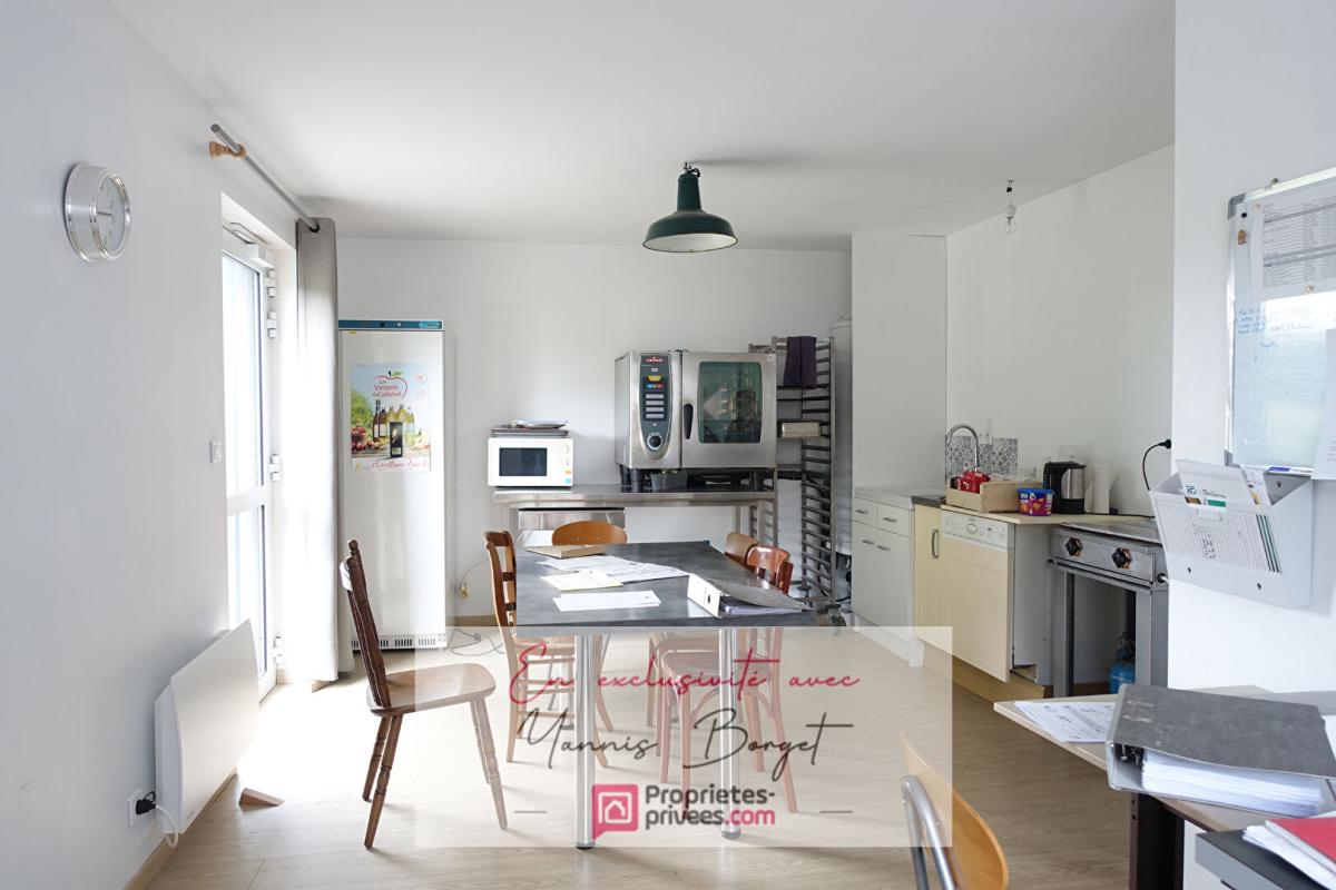 CHAUCHE Local PROFESSIONNEL de 90 m2 situé en zone agricole - CHAUCHÉ (85140) 6