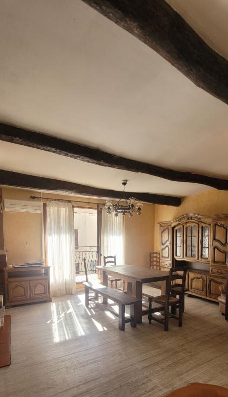 VINS-SUR-CARAMY VINS SUR CARAMY - Maison de village T4 de 97 m2 3