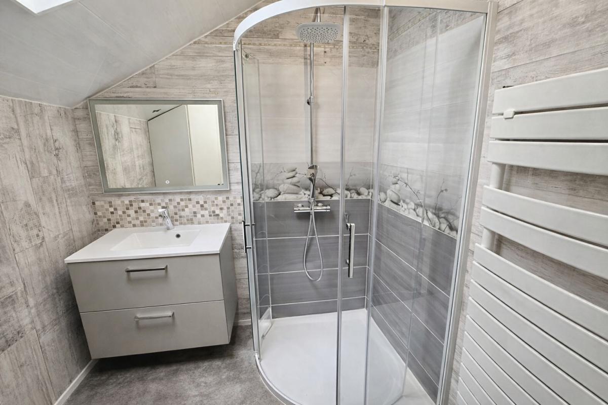 THONON-LES-BAINS THONON-LES-BAINS Maison T5 bis 99 m², calme, proche de toutes commodités (74200) 9