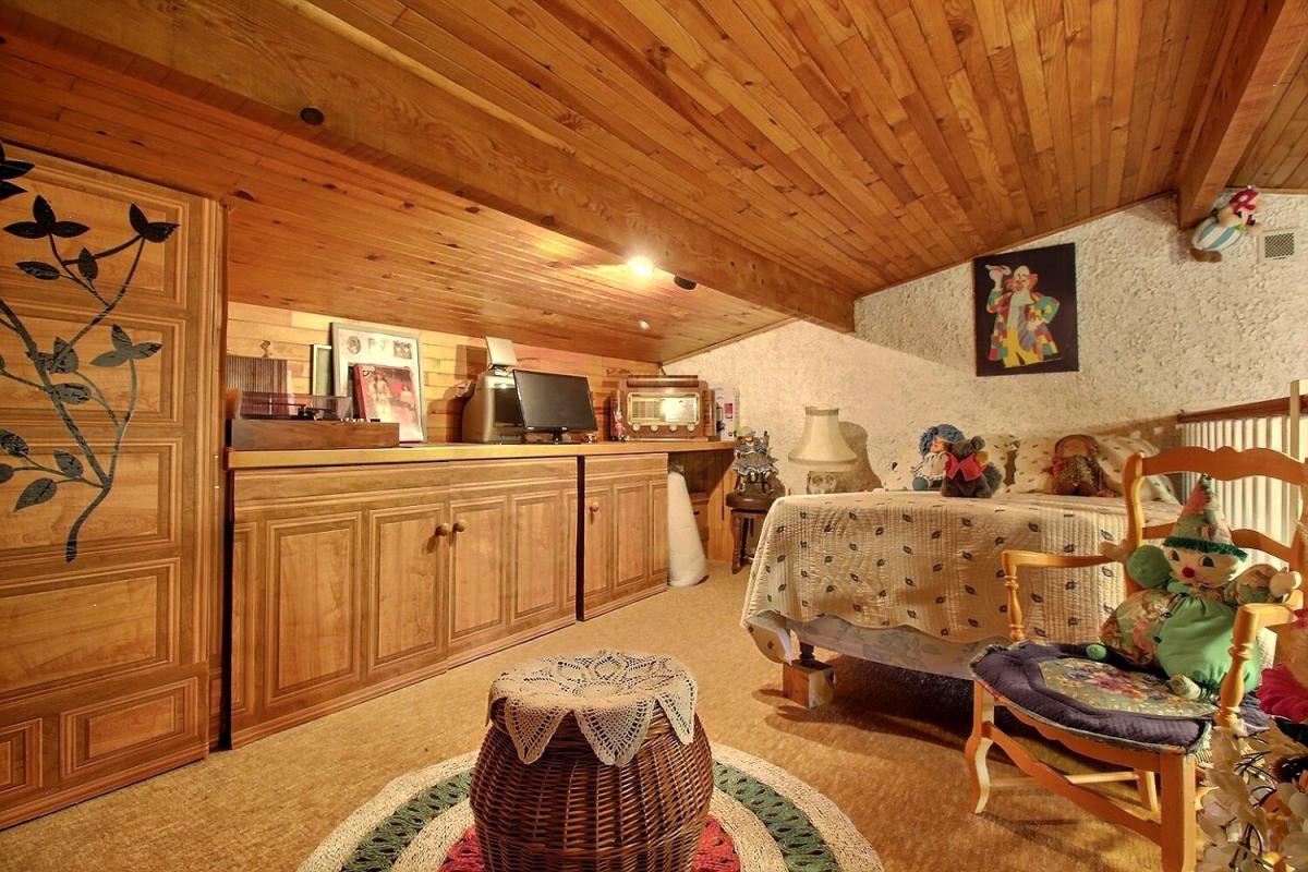 LA BATIE-MONTGASCON Maison à la campagne 72 m2 avec pisicne 10