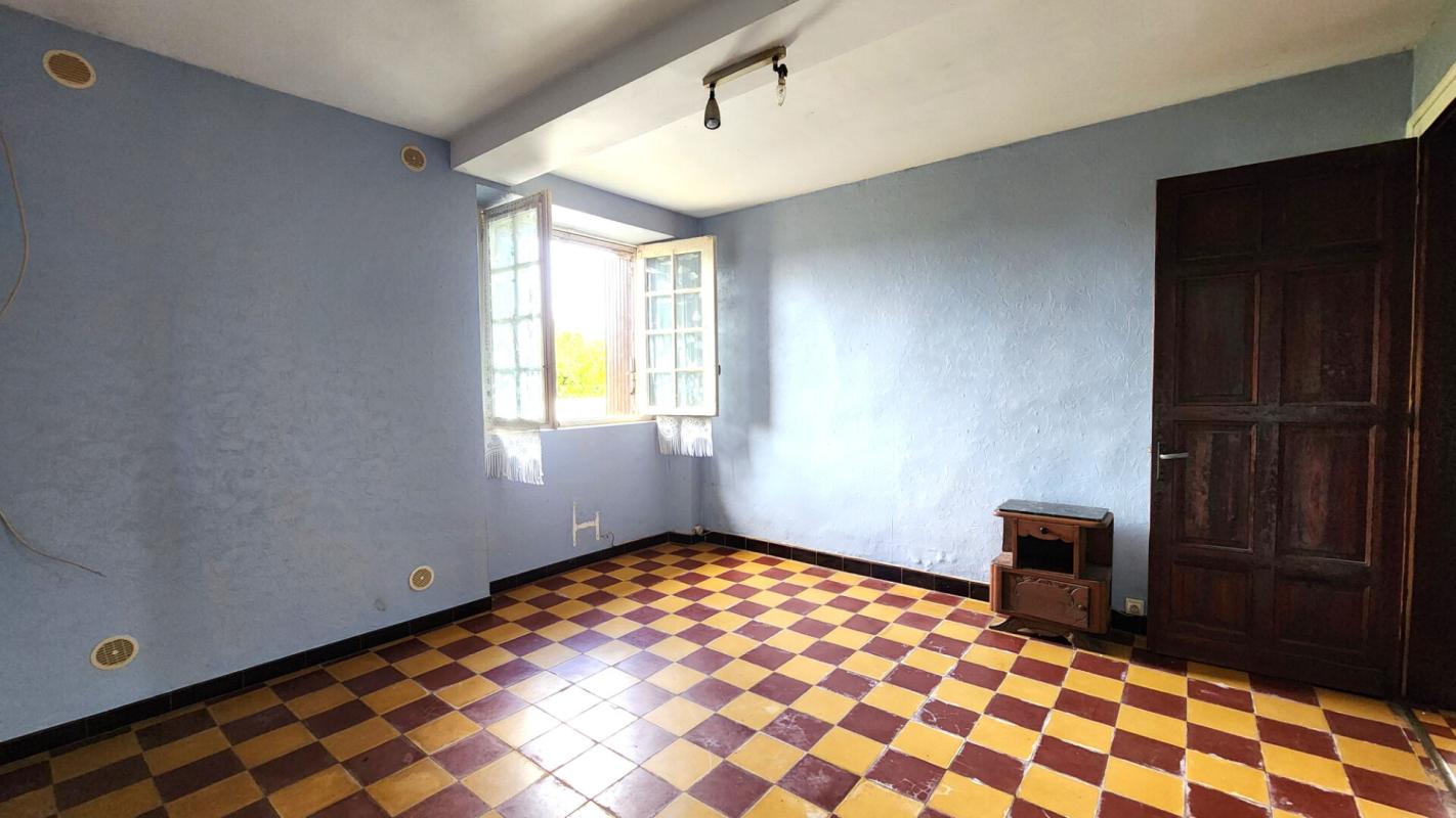 LAUREDE Maison Laurède 5 pièces 145 m² - Dépendance 200m² 6