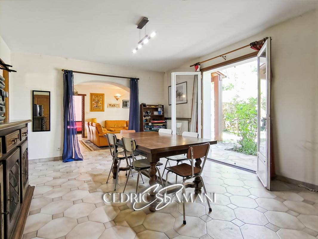 CARCASSONNE EXCLUSIVITEE MAISON 170 M2, 4 CHAMBRES, 1 CUISINE, 1 DOUBLE SEJOUR, 1 BUANDRIE, 2 WC, 1 GARAGE, TERRASSE, JARDIN 6